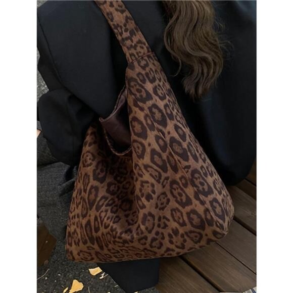 Leopard Print Handbag - Picture 5 of 9